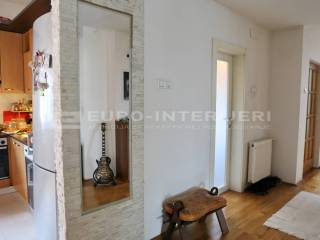 Zagreb, prodaja kuca Maksimir hodnik 2