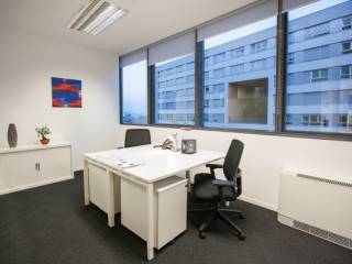 Zagreb, zakup ureda Trnje - uredi po radnom mjestu