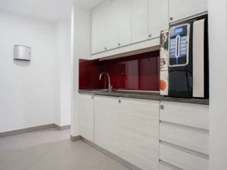 Zagreb, zakup ureda Trnje - uredi po radnom mjestu