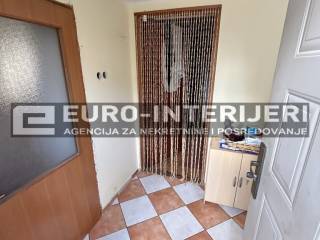 Zagreb, prodaja kuca Malesnica - hodnik