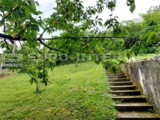 PRODAJA GRADjEVINSKOG ZEMLJISTA ZAGREB KRALJEVEC MEDVESCAK