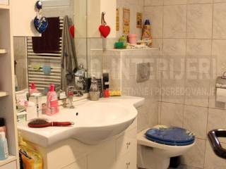 Zagreb, prodaja kuca Vrapce - kupaonica s WC-om 2