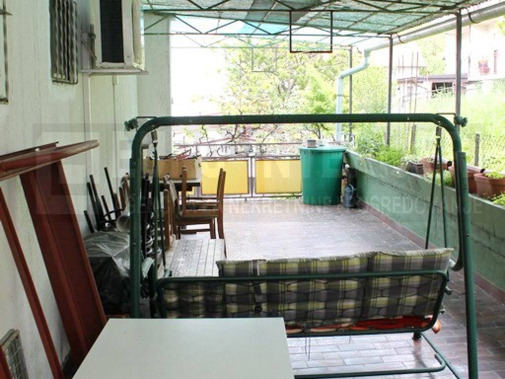 Zagreb, prodaja kuca Vrapce - terasa