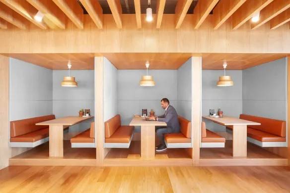 Zagreb, zakup ureda Zitnjak - uredi po radnom mjestu