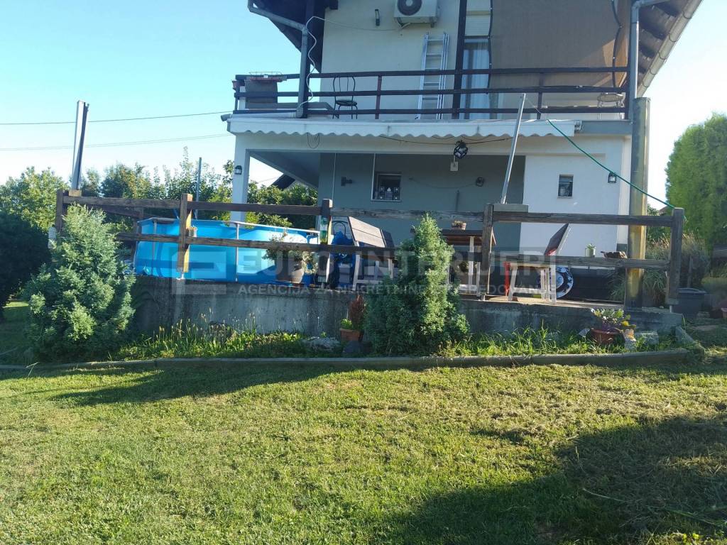KLOSTAR IVANIC, prodaja kuca Sobocani - kuca s bazenom