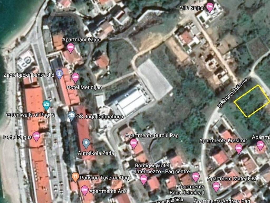 PRODAJA GRADjEVINSKOG ZEMLJISTA - PAG