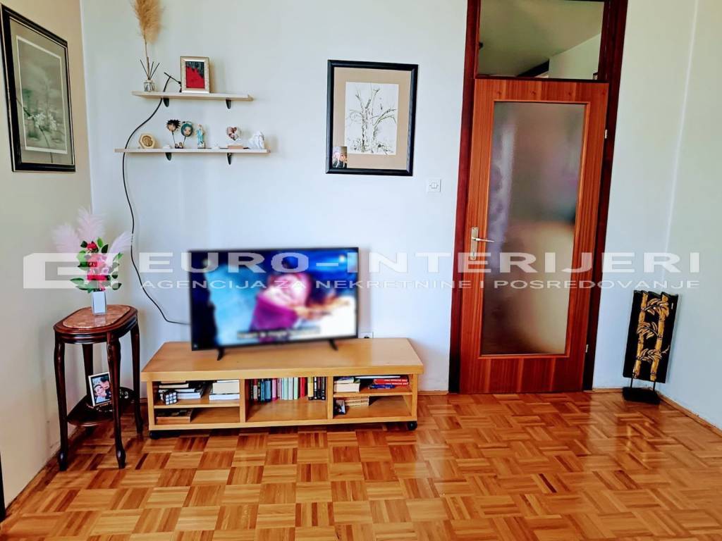 PRODAJA STANOVA ZAGREB, MALESNICA DNEVNI BORAVAK