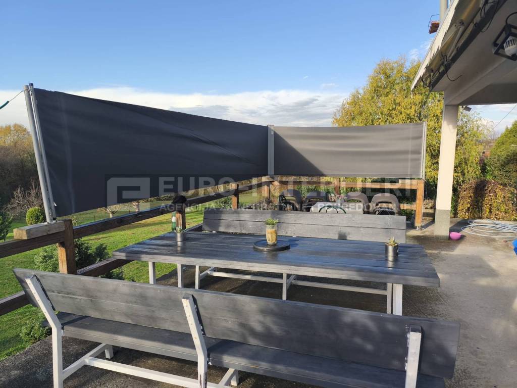 KLOSTAR IVANIC, prodaja kuca Sobocani - terasa visoko prizemlje