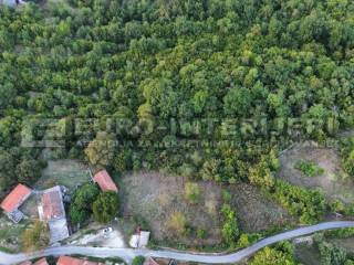 PRODAJA GRADjEVINSKOG ZEMLJISTA - ISTRA