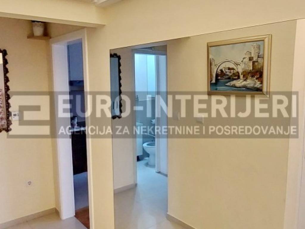 PRODAJA STANOVA ZAGREB, PODSUSED - HODNIK