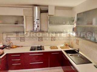 PRODAJA STANOVA ZAGREB, STENJEVEC - KUHINJA