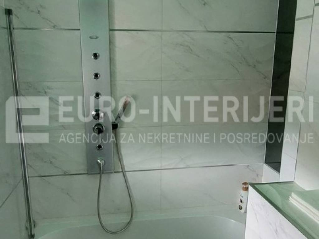 PRODAJA STANOVA ZAGREB - STENJEVEC EKSKLUZIVAN PENTHOUSE KUPAONA 1 TUS