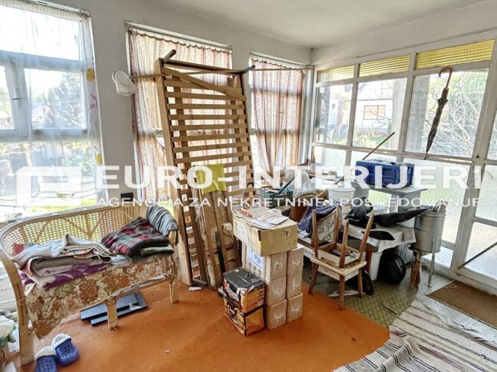 PRODAJA KUCA ZAGREB - VRAPCE ZA OBNOVU - SOBA 2