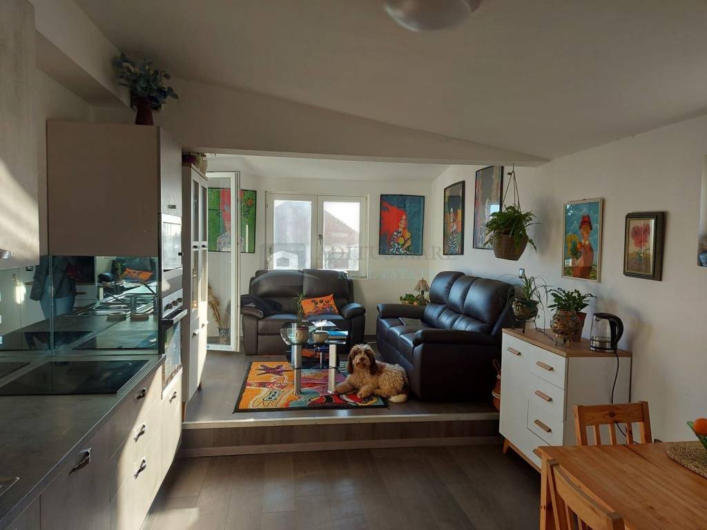 Stambeno poslovni objekt, Prodaja, Pakoštane, Pakoštane