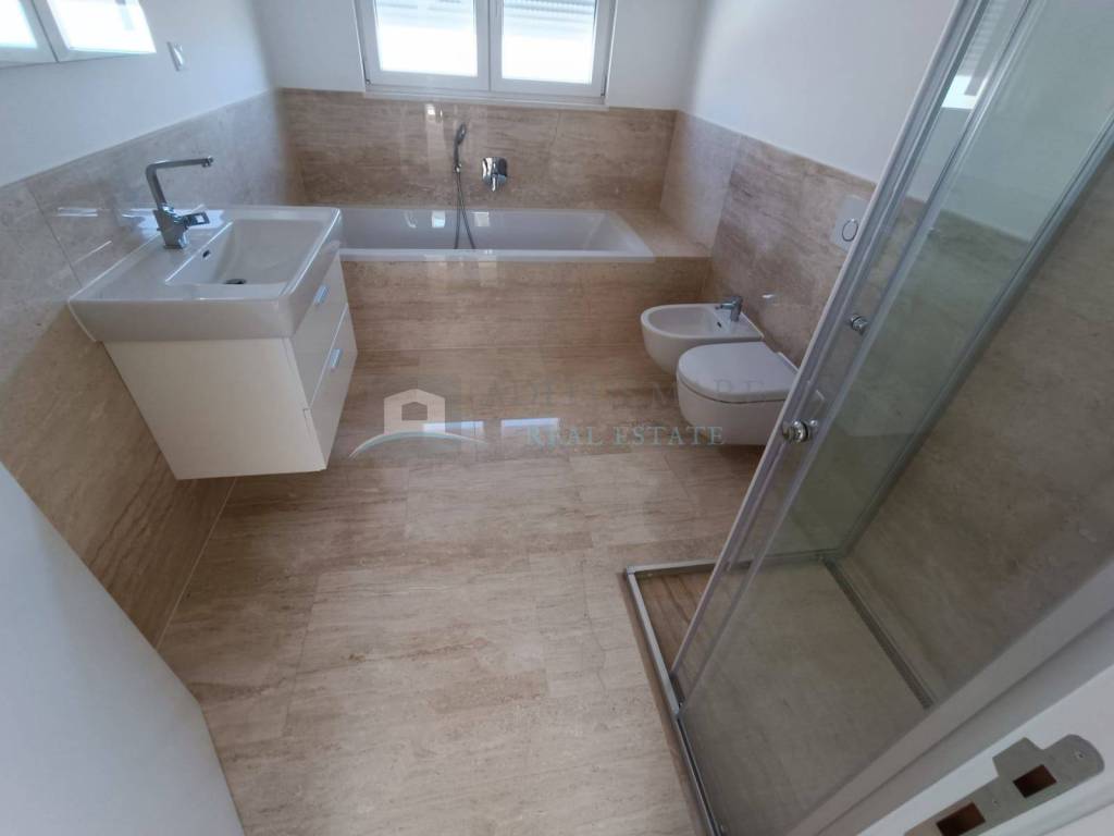 Luksuzna vila, Prodaja, Vodice, Vodice