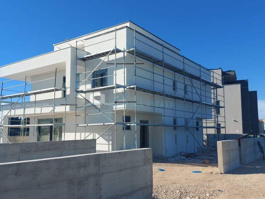 Dvojna kuća, Prodaja, Vodice, Srima