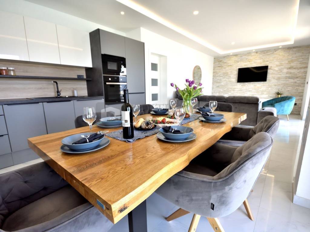 Samostojeća kuća, Prodaja, Vodice, Vodice