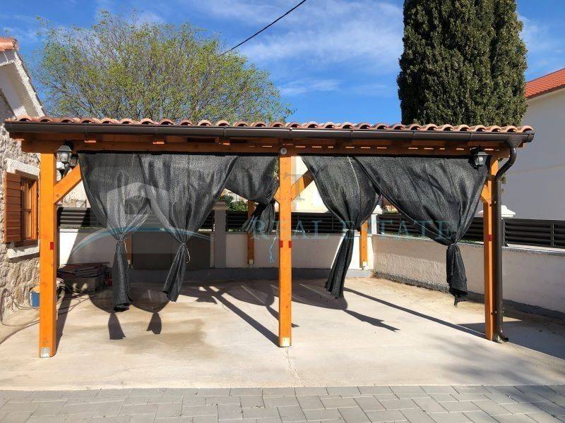 Kuća prizemnica, Prodaja, Pirovac, Putičanje