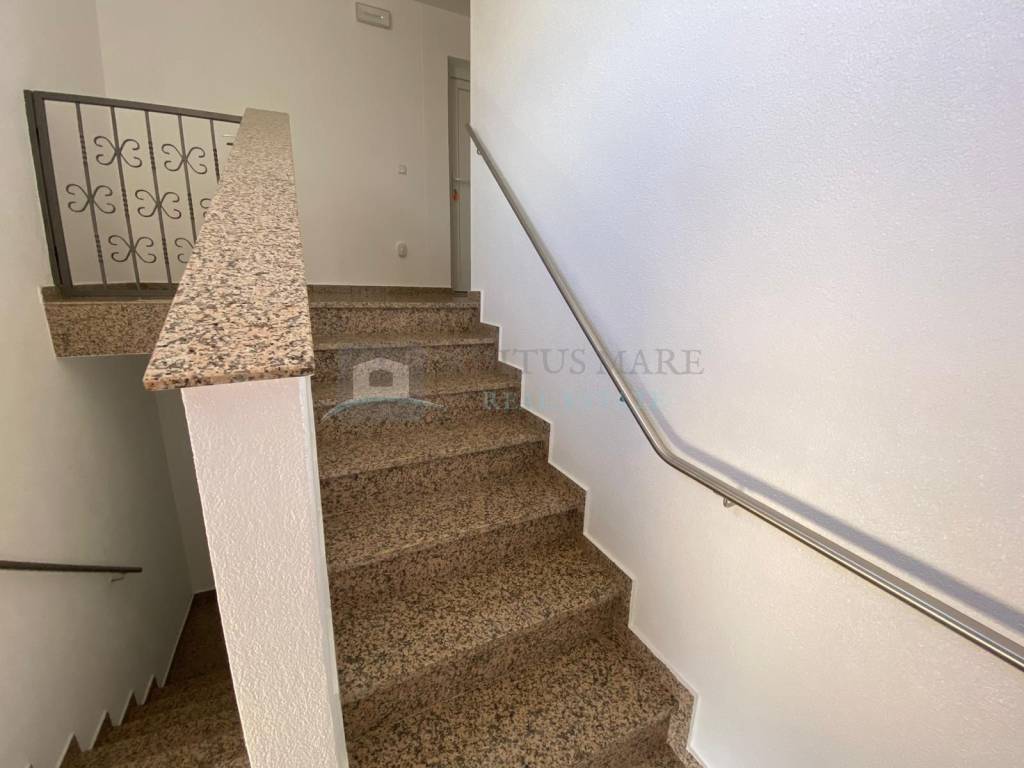 Stan u zgradi, Prodaja, Vodice, Vodice