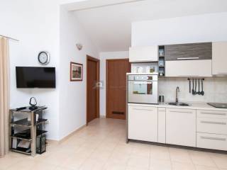 Stan u zgradi, Najam, Vodice, Vodice