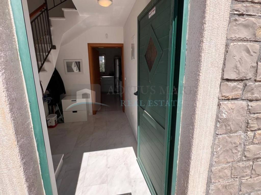 Dvojna kuća, Prodaja, Vodice, Srima