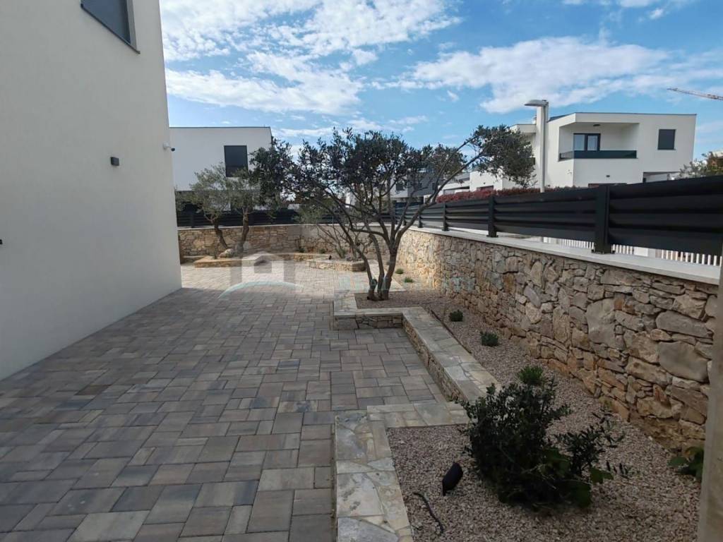 Vila, Prodaja, Vodice, Vodice