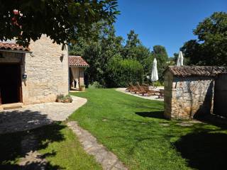 Kamena kuća, Prodaja, Tinjan, Tinjan