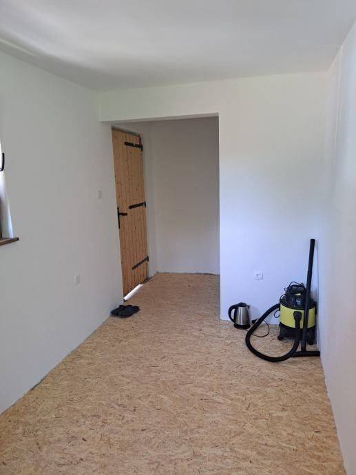 Poljoprivredno zemljište, Prodaja, Lovinac, Lovinac