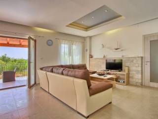 Vila, Prodaja, Svetvinčenat, Svetvinčenat