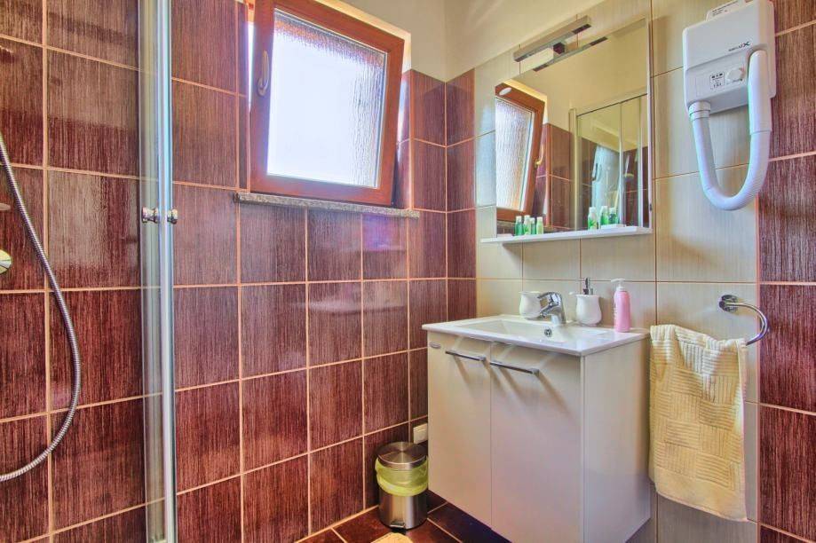 Vila, Prodaja, Svetvinčenat, Svetvinčenat