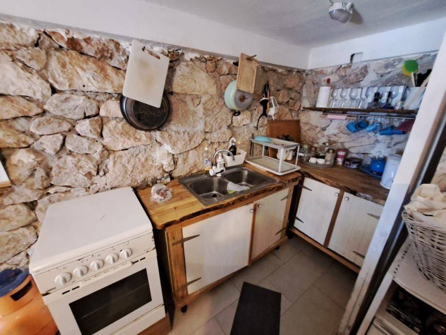 Kamena kuća, Prodaja, Karlobag, Lukovo Šugarje