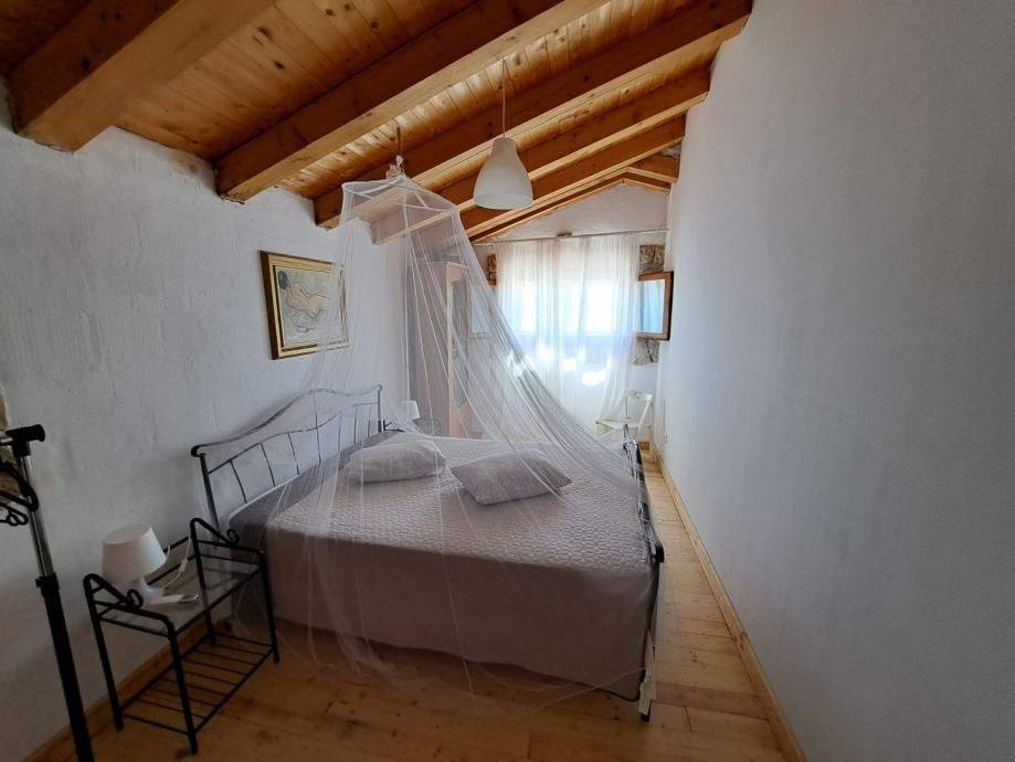 Kamena kuća, Prodaja, Karlobag, Lukovo Šugarje