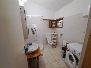 Kamena kuća, Prodaja, Karlobag, Lukovo Šugarje