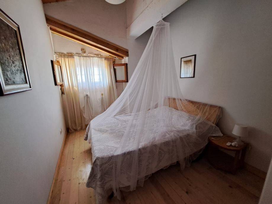 Kamena kuća, Prodaja, Karlobag, Lukovo Šugarje