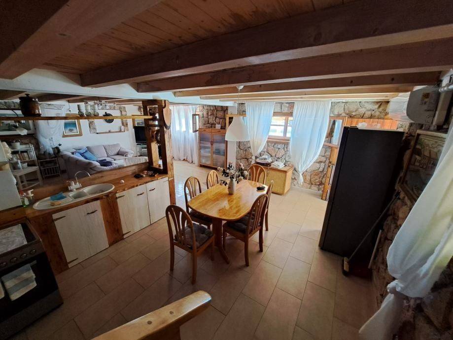 Kamena kuća, Prodaja, Karlobag, Lukovo Šugarje