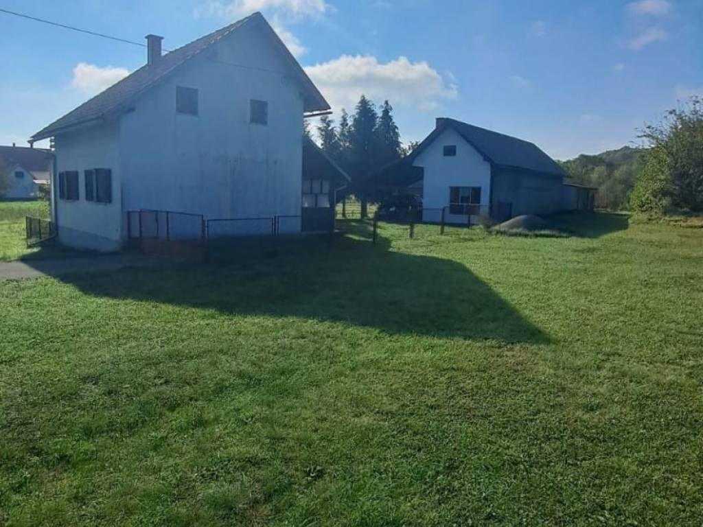 Kuća prizemnica, Prodaja, Lovinac, Ličko Cerje