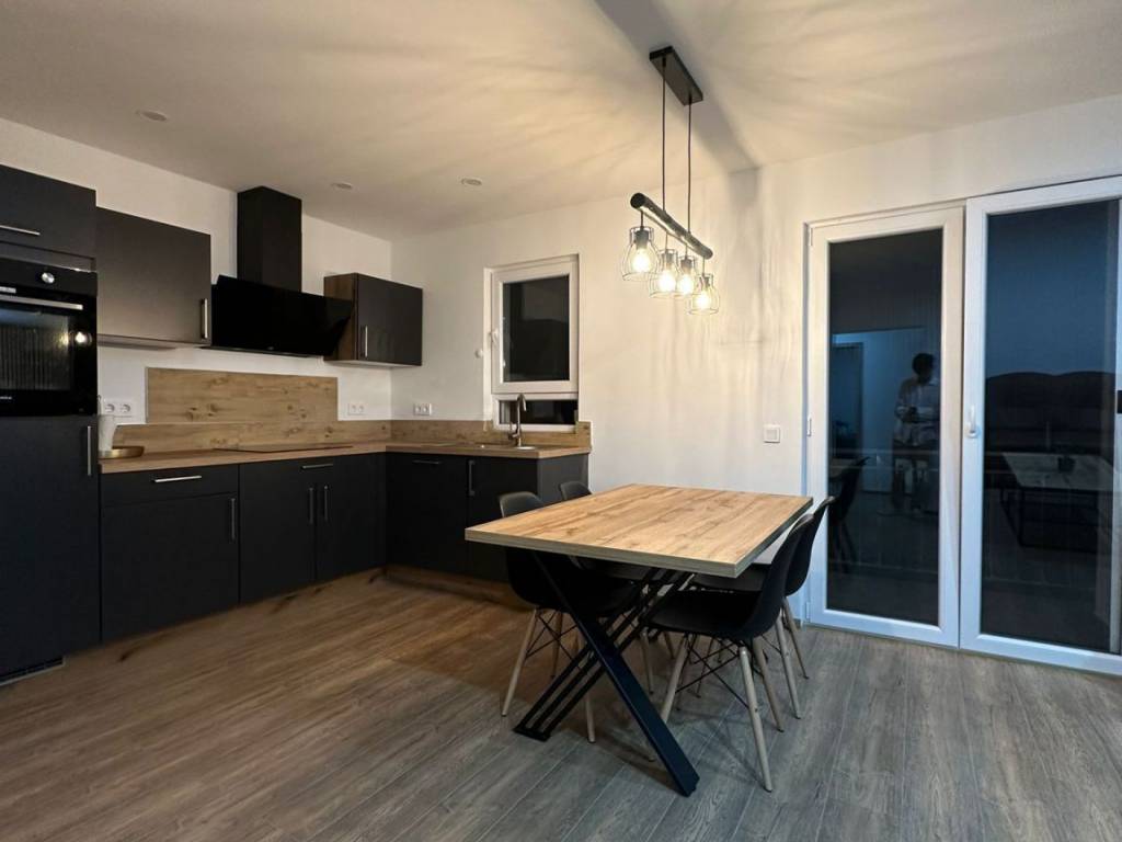 Apartmanska kuća, Prodaja, Starigrad, Starigrad