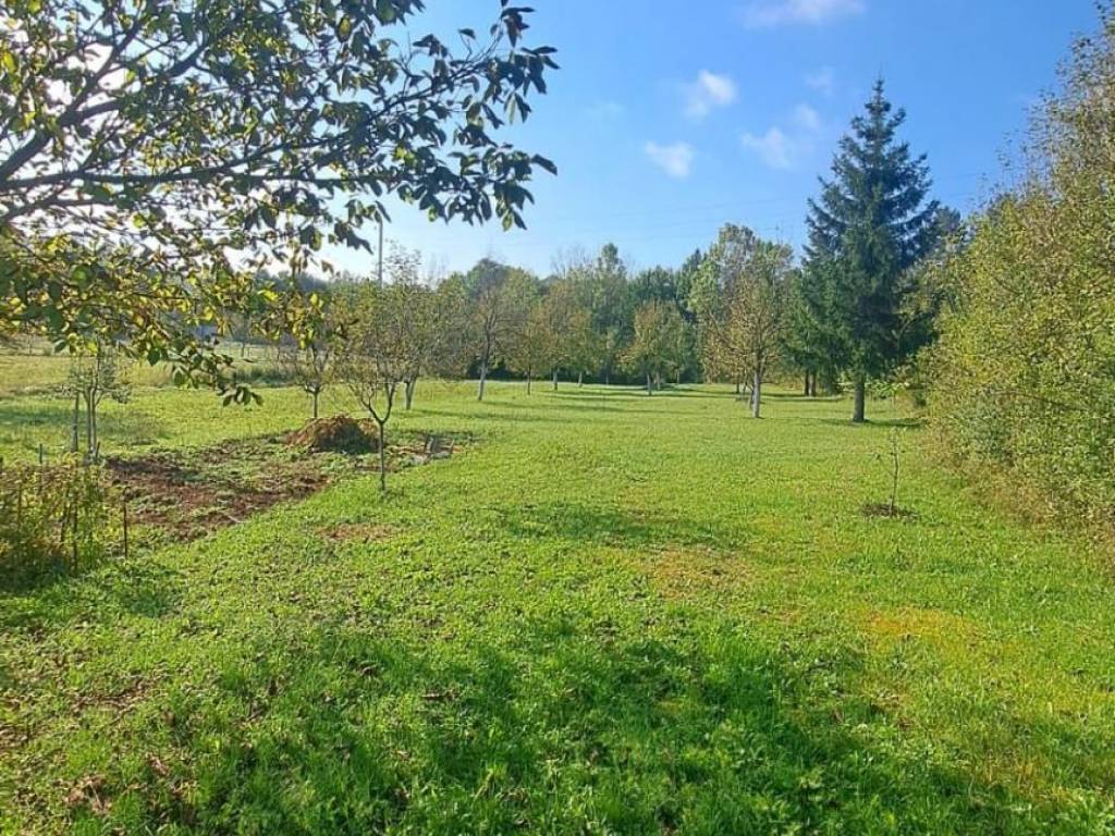 Kuća prizemnica, Prodaja, Lovinac, Ličko Cerje