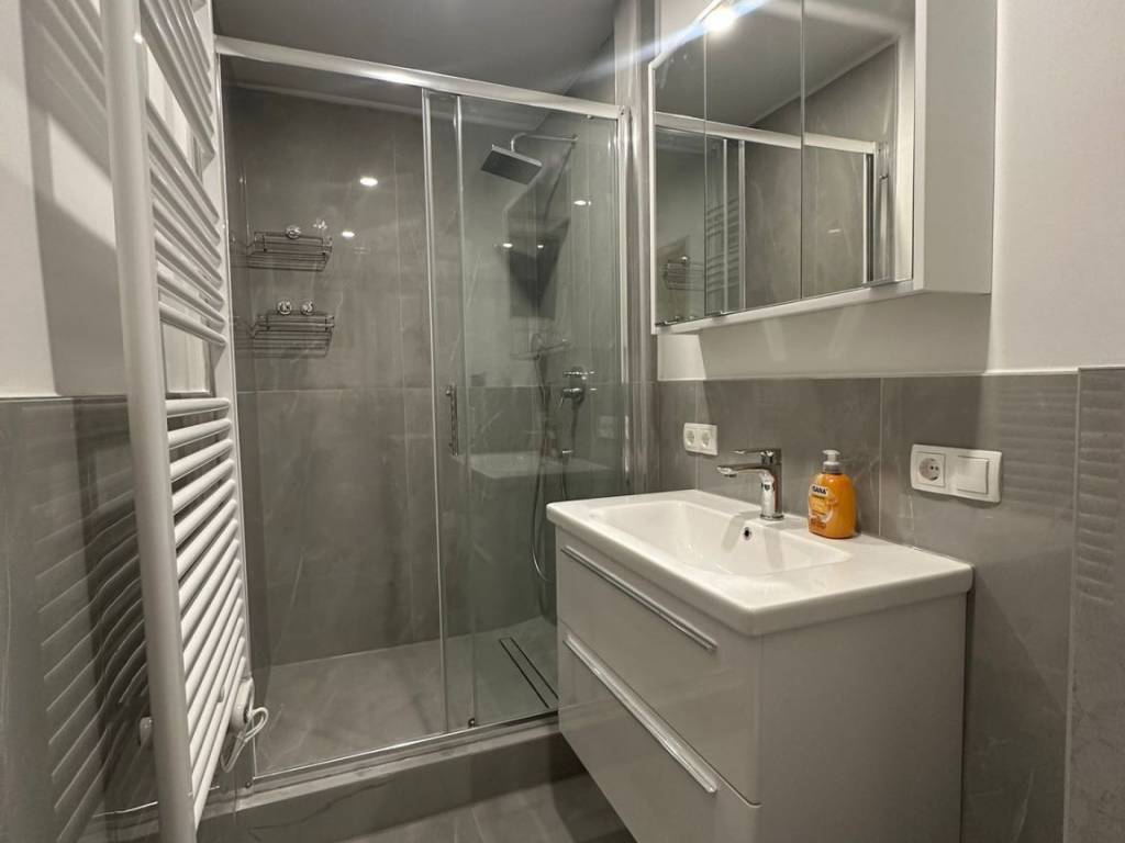 Apartmanska kuća, Prodaja, Starigrad, Starigrad