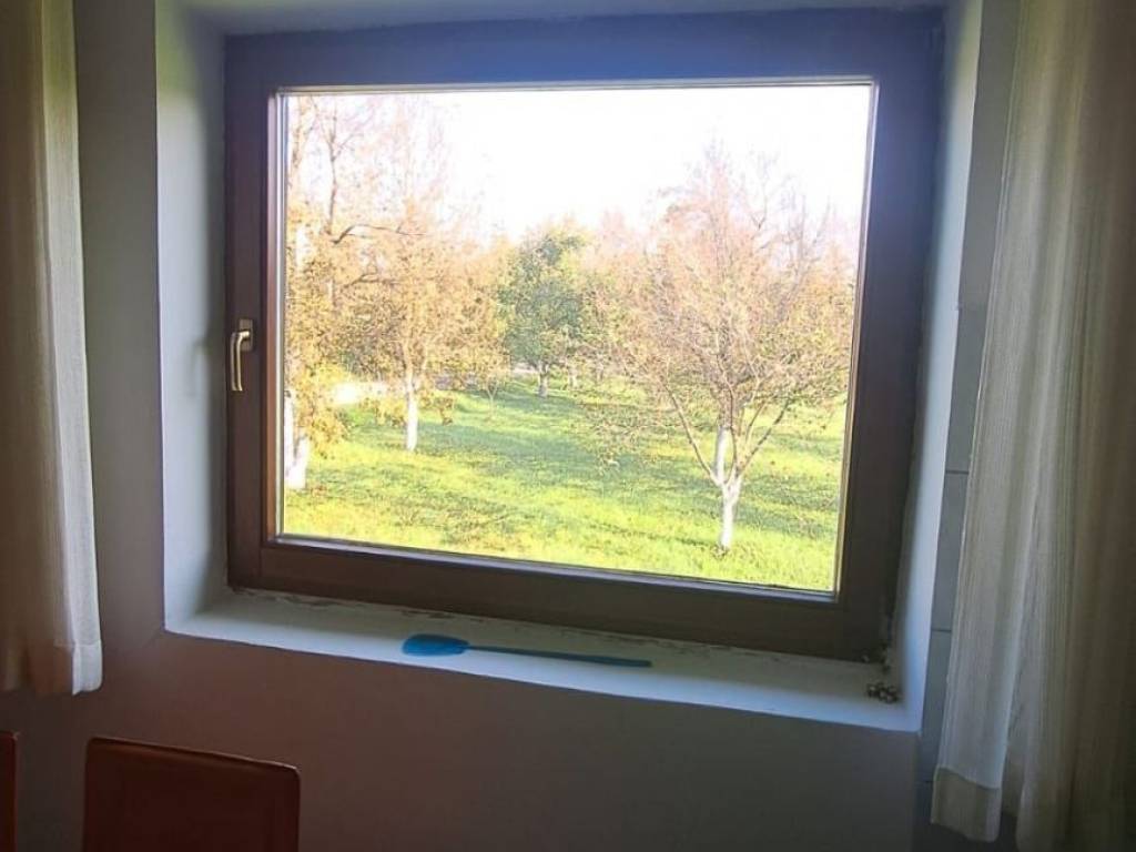 Kuća prizemnica, Prodaja, Lovinac, Ličko Cerje