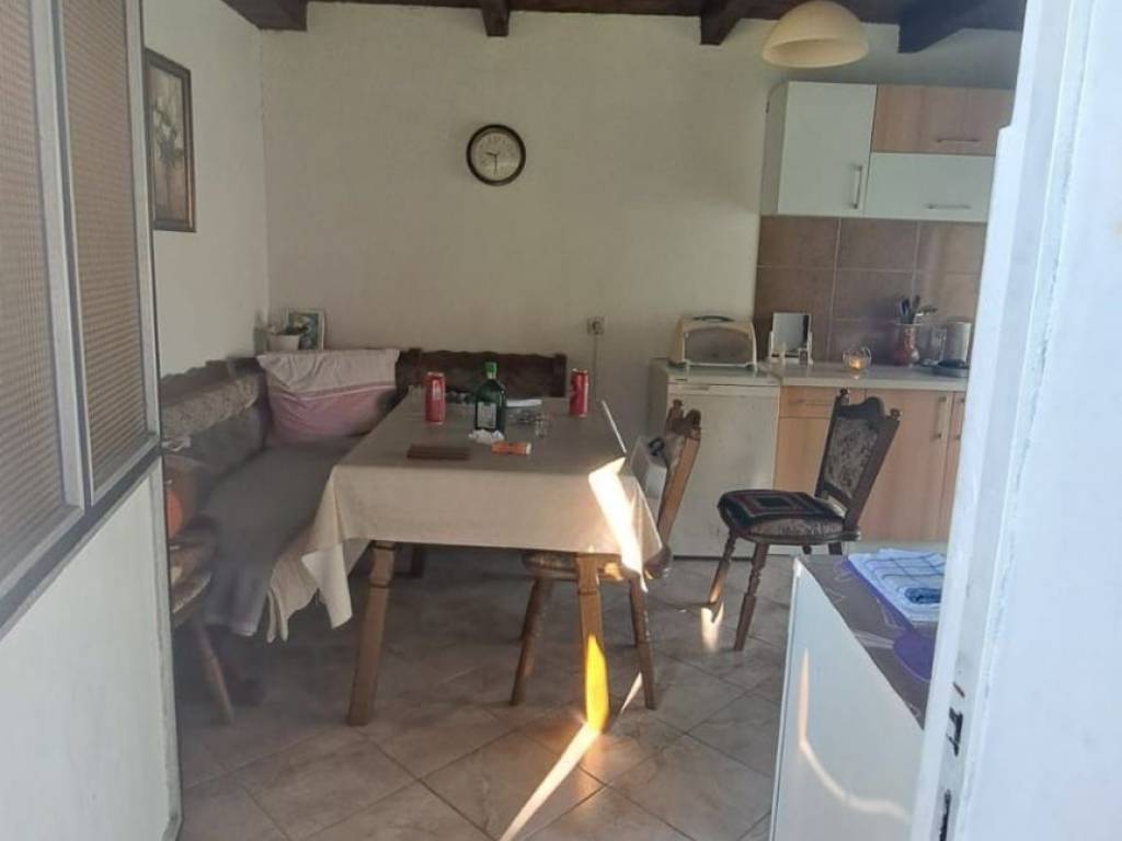 Kuća prizemnica, Prodaja, Lovinac, Ličko Cerje