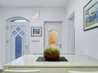 Vila, Prodaja, Starigrad, Tribanj