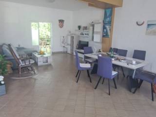 Apartmanska kuća, Prodaja, Starigrad, Seline