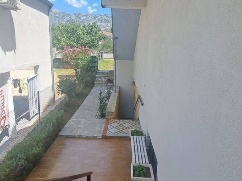 Apartmanska kuća, Prodaja, Starigrad, Seline