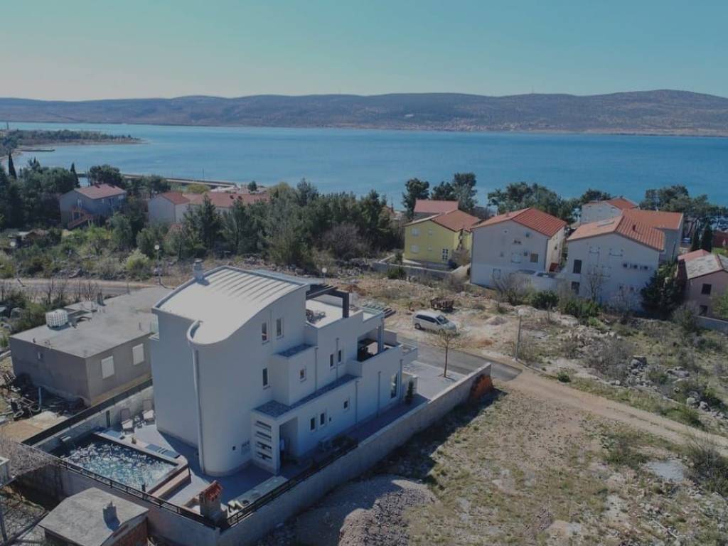 Vila, Prodaja, Starigrad, Seline