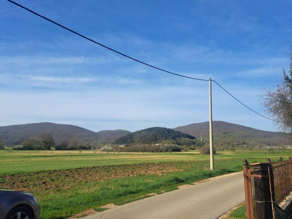 Građevinsko zemljište, Prodaja, Perušić, Perušić