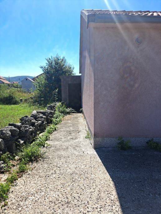 Kuća prizemnica, Prodaja, Vrlika, Ježević