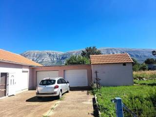 Kuća prizemnica, Prodaja, Vrlika, Ježević