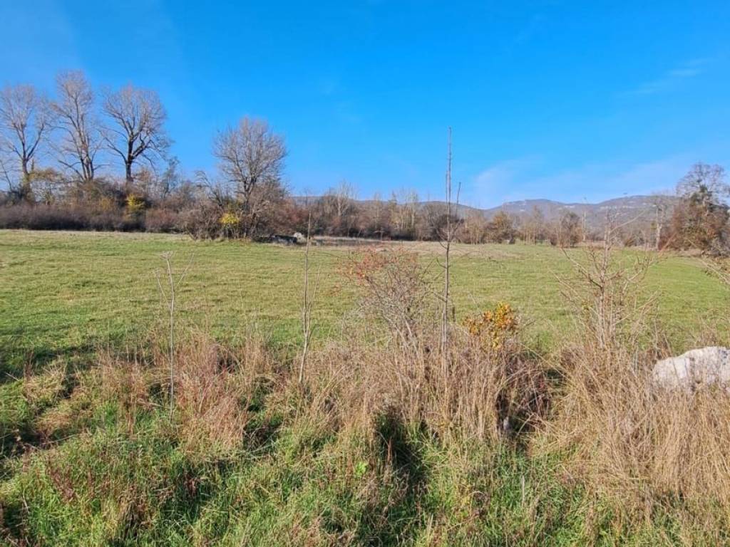 Građevinsko mješovito, Prodaja, Lovinac, Gornja Ploča