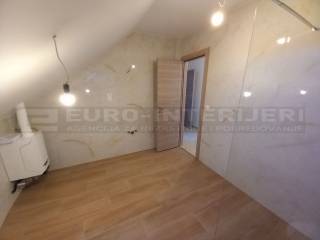 Prodajemo adaptiran stan u potkrovlju - Požega 86